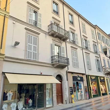 Twins Boutique * 산레모
