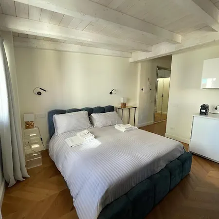 Twins Boutique * Санремо