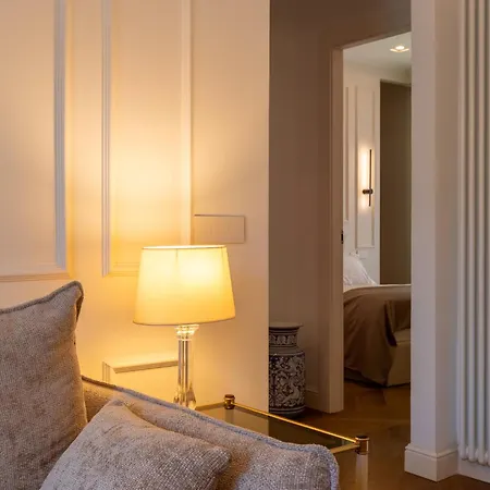 Twins Boutique Апартаменти *