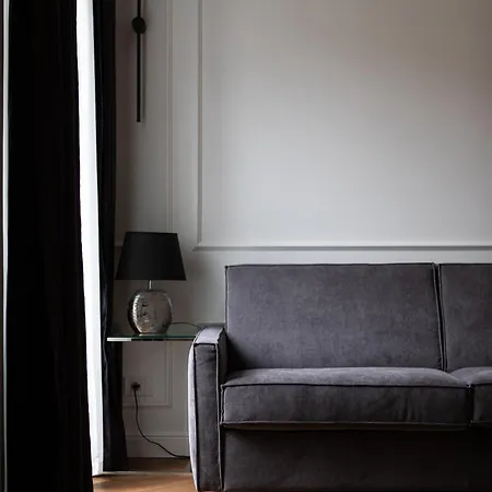 Twins Boutique アパート *