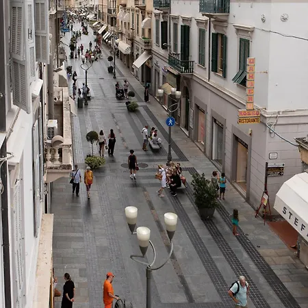 Twins Boutique アパート サンレモ